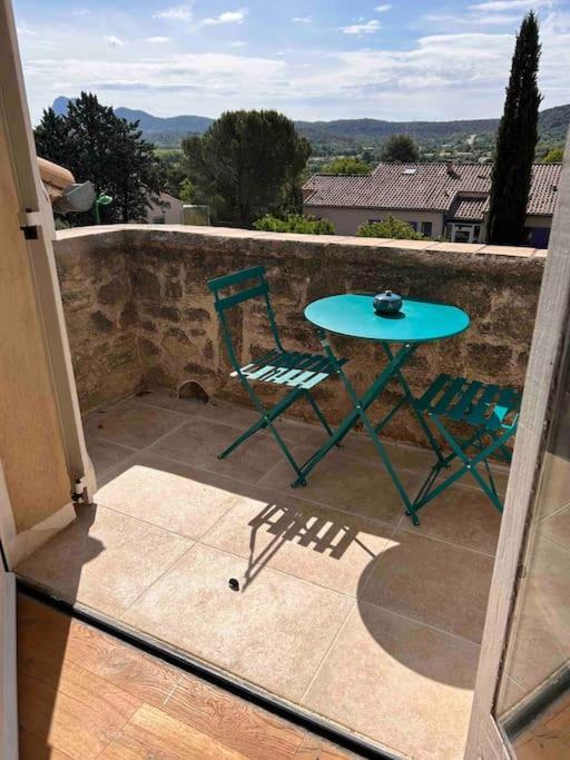 Appartamento La Avec Jacuzzi Saint-Martin-de-Londres